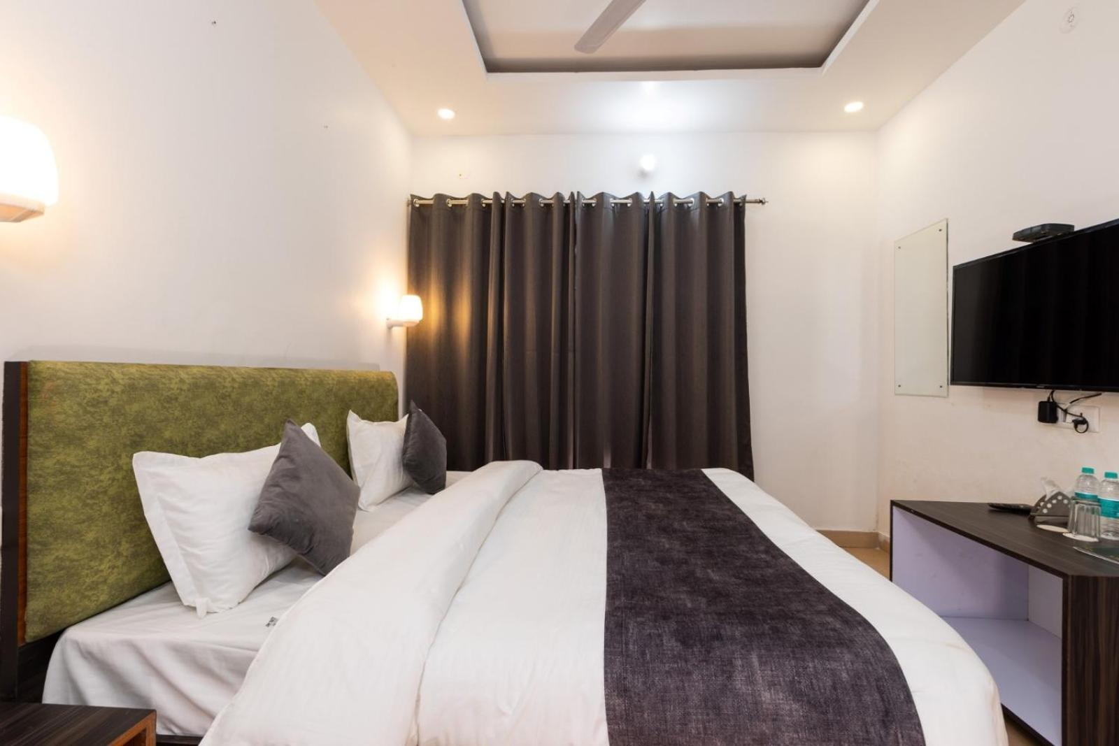 Hotel Park Royale Inn Масурі Номер фото