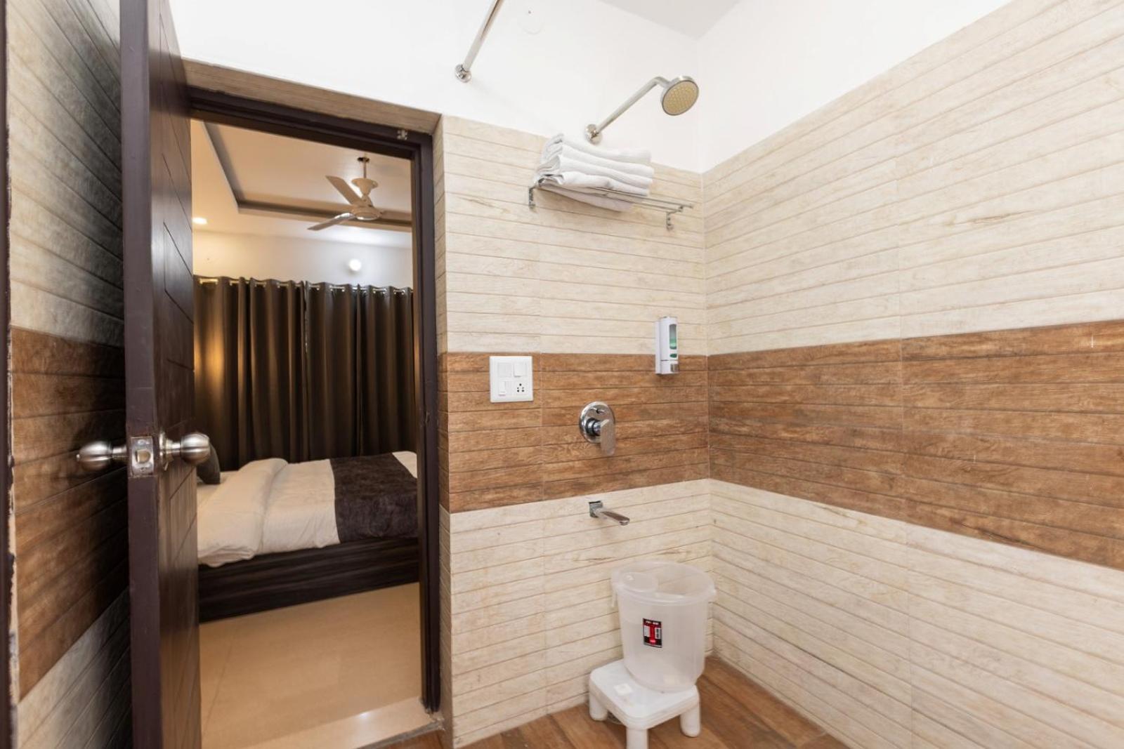 Hotel Park Royale Inn Масурі Номер фото